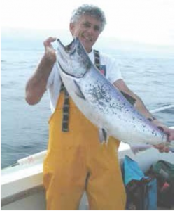 steven brkley with chinook salmon